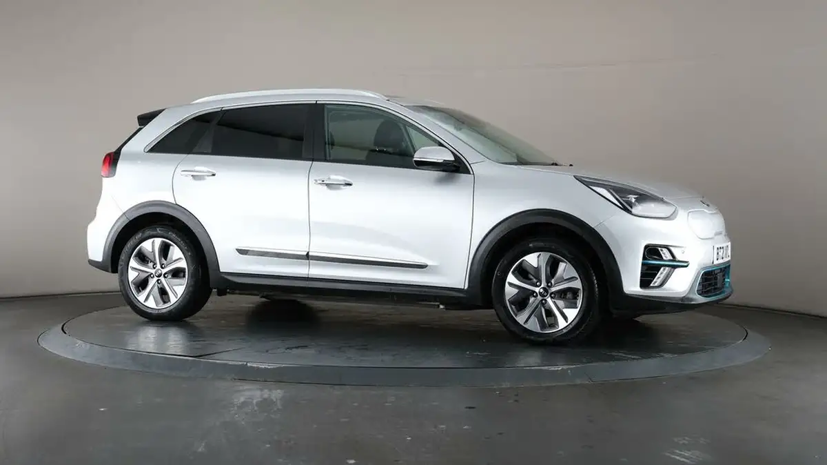 2021-kia-e-niro-ev-4-big-59