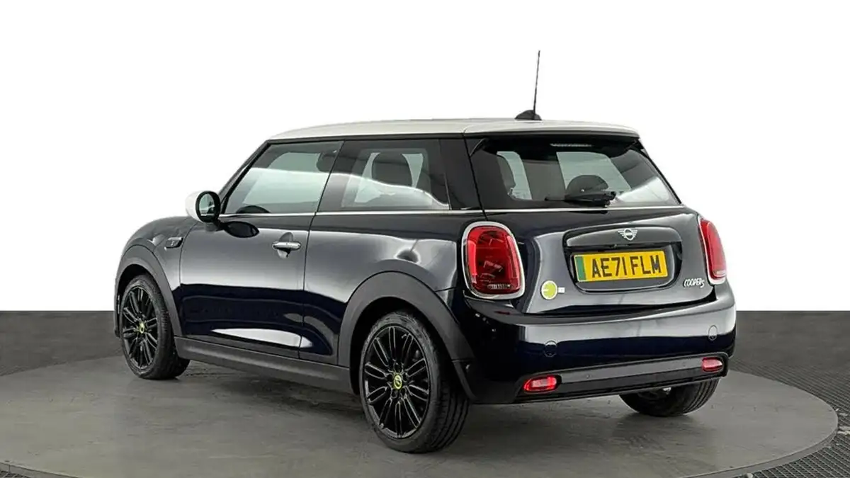 2021-mini-cooper-e-cooper-s-3-big-5