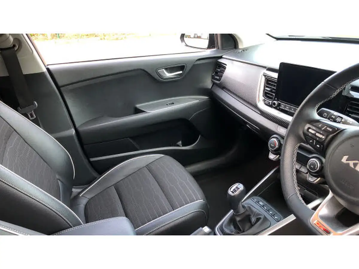 2023-kia-stonic-10-t-gdi-gt-line-s-118bhp-big-13
