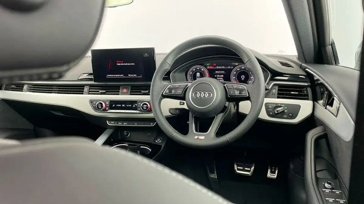 2024-audi-a4-20-35-tfsi-s-line-big-27