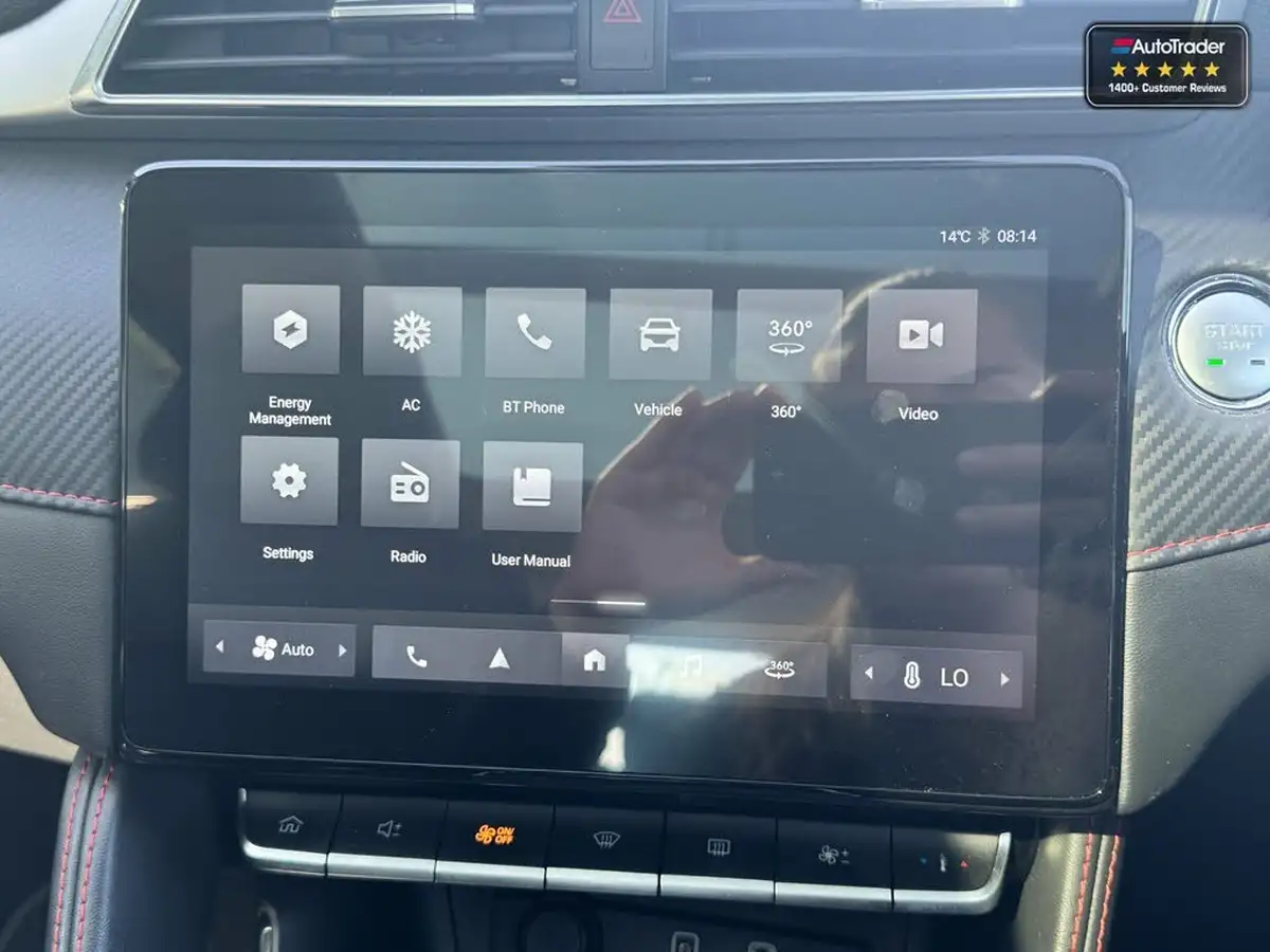 2021-mg-zs-suv-e-trophy-ev-big-19