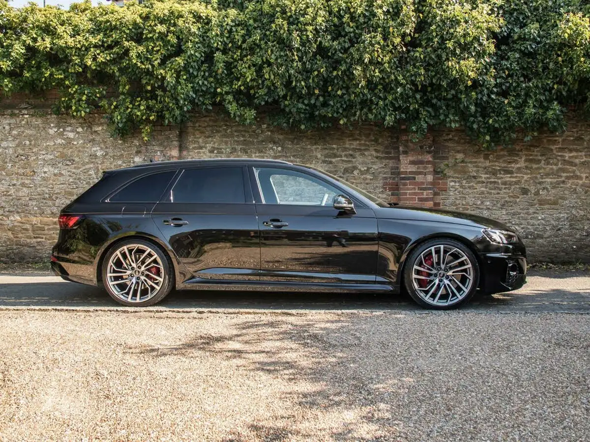2024-audi-rs4-avant-29-tfsi-vorsprung-big-9