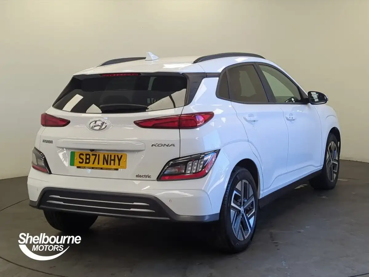 2022-hyundai-kona-e-premium-204ps-64kwh-7kw-obc-big-11