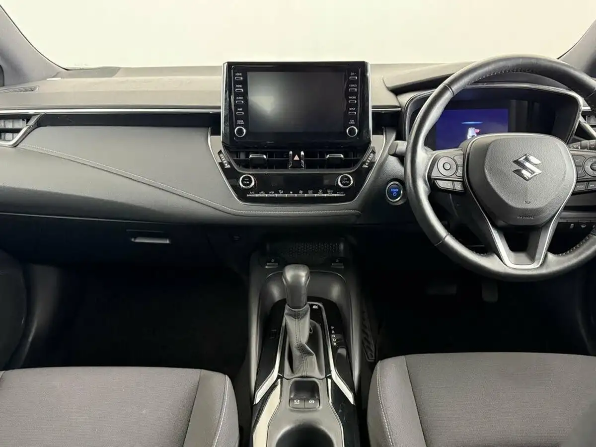 2022-suzuki-swace-18-sz-t-big-22