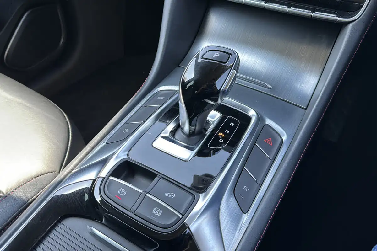 2023-mg-hs-15t-gdi-trophy-258ps-plug-in-hybrid-auto-big-12