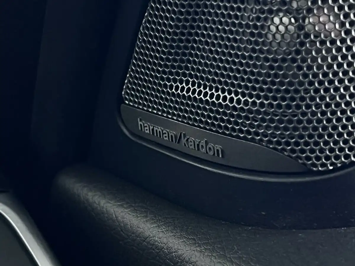 2019-bmw-3-series-20td-320d-m-sport-shadow-edition-touring-5d-auto-big-39