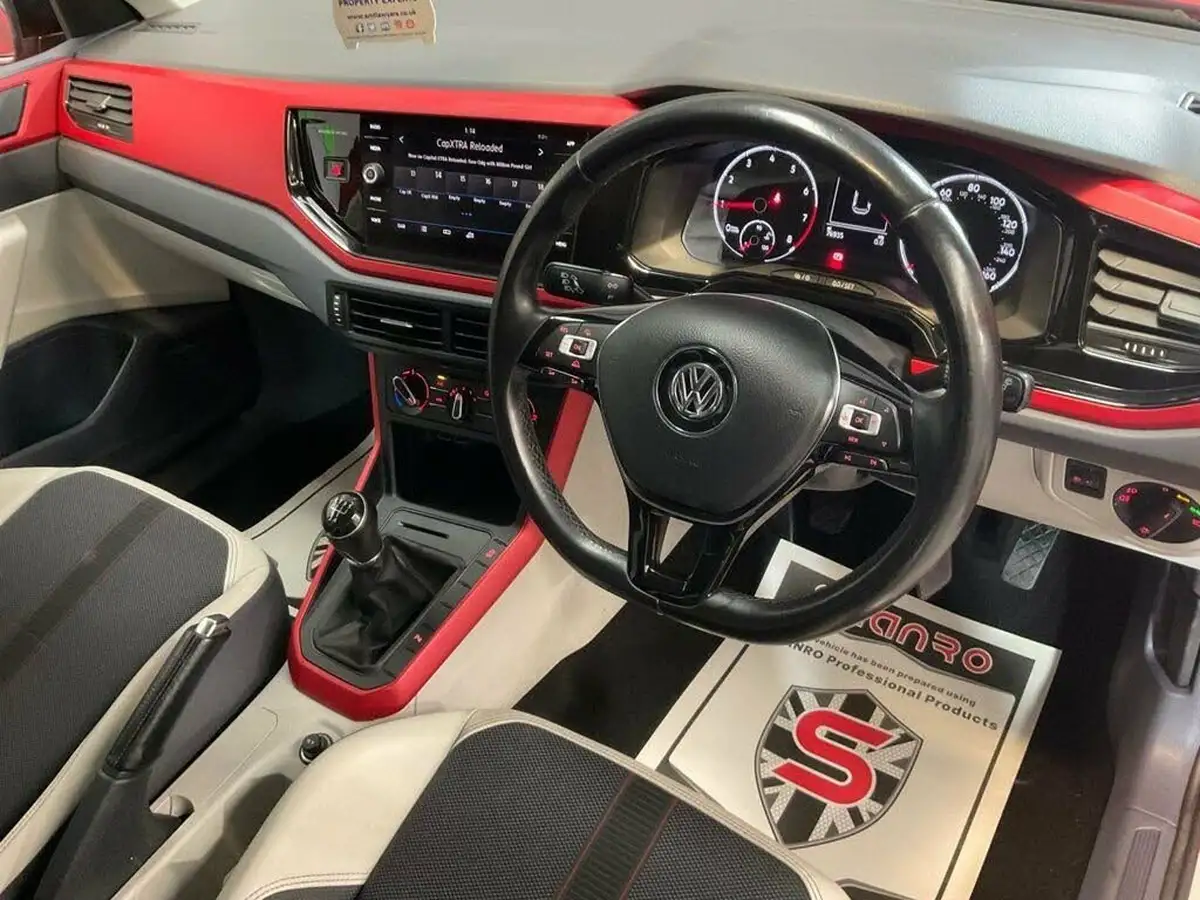 2018-volkswagen-polo-10-tsi-beats-big-23