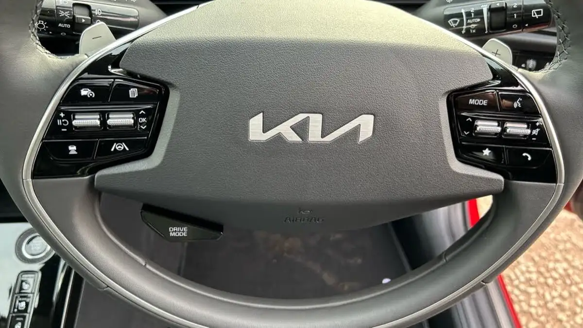 2025-kia-niro-16-gdi-4-127bhp-hev-132kwh-big-24
