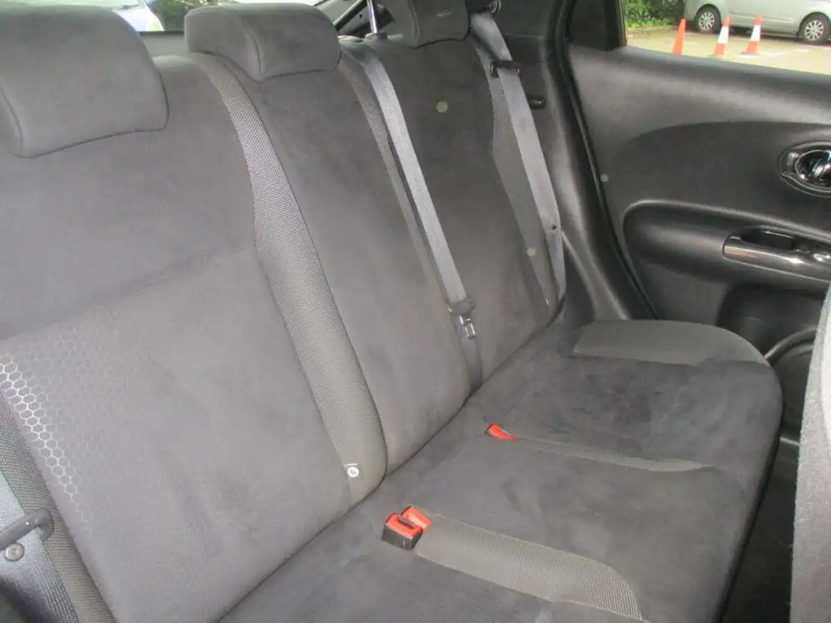 2015-nissan-juke-12-acenta-premium-big-25