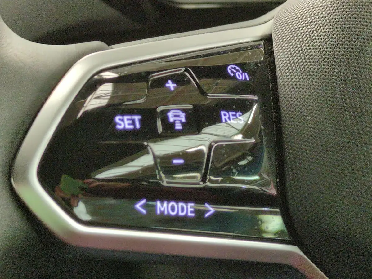 2022-volkswagen-id4-e-life-148ps-52kwh-pure-performance-big-26