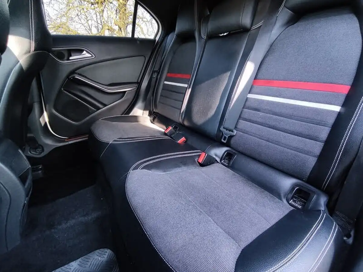 2013-mercedes-benz-a-class-15-cdi-a180-se-109ps-blue-f-big-30