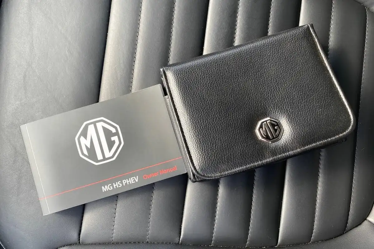 2023-mg-hs-15t-gdi-trophy-258ps-plug-in-hybrid-auto-big-21