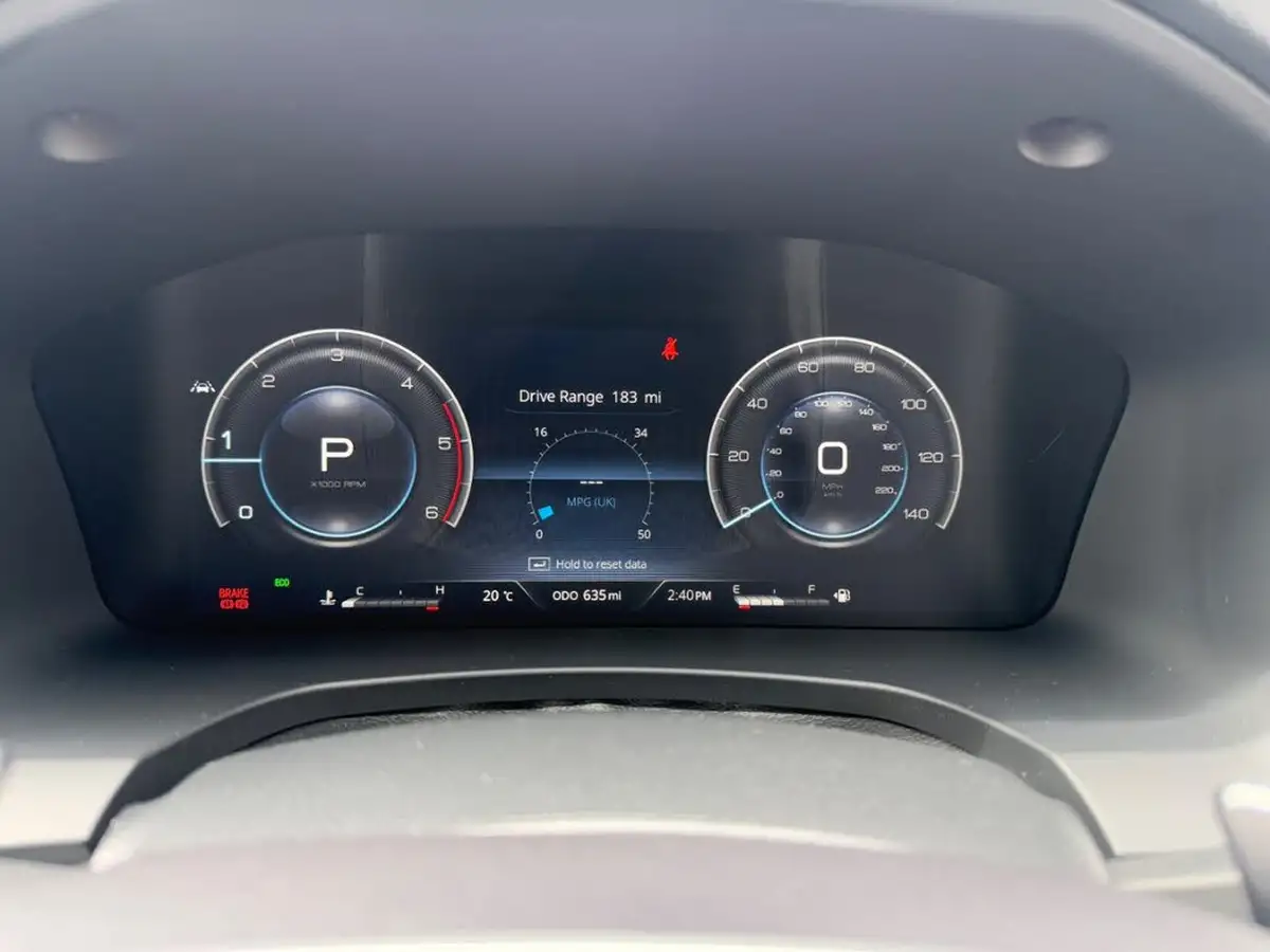 2024-kgm-ssangyong-rexton-22td-k40-big-22