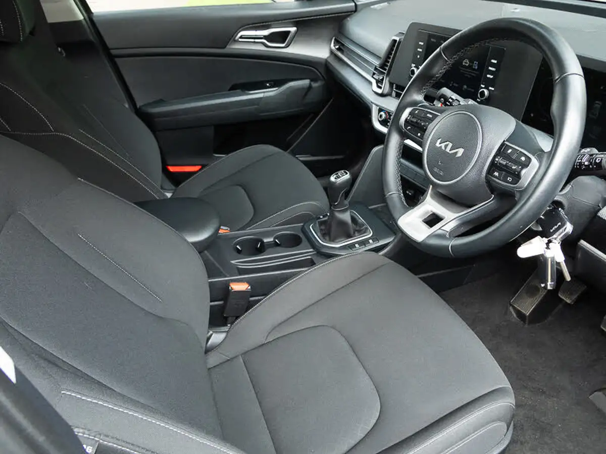 2023-kia-sportage-16-t-gdi-2-148bhp-big-9