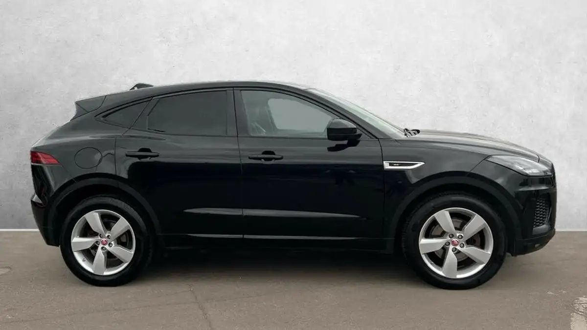 2019-jaguar-e-pace-20-i4d-r-dynamic-se-180ps-awd-auto-big-4