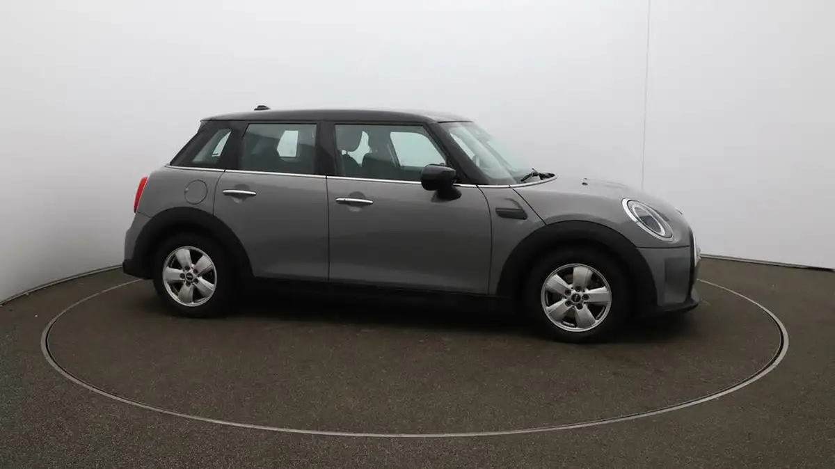 2021-mini-cooper-15-cooper-classic-hatchback-5d-auto-big-46