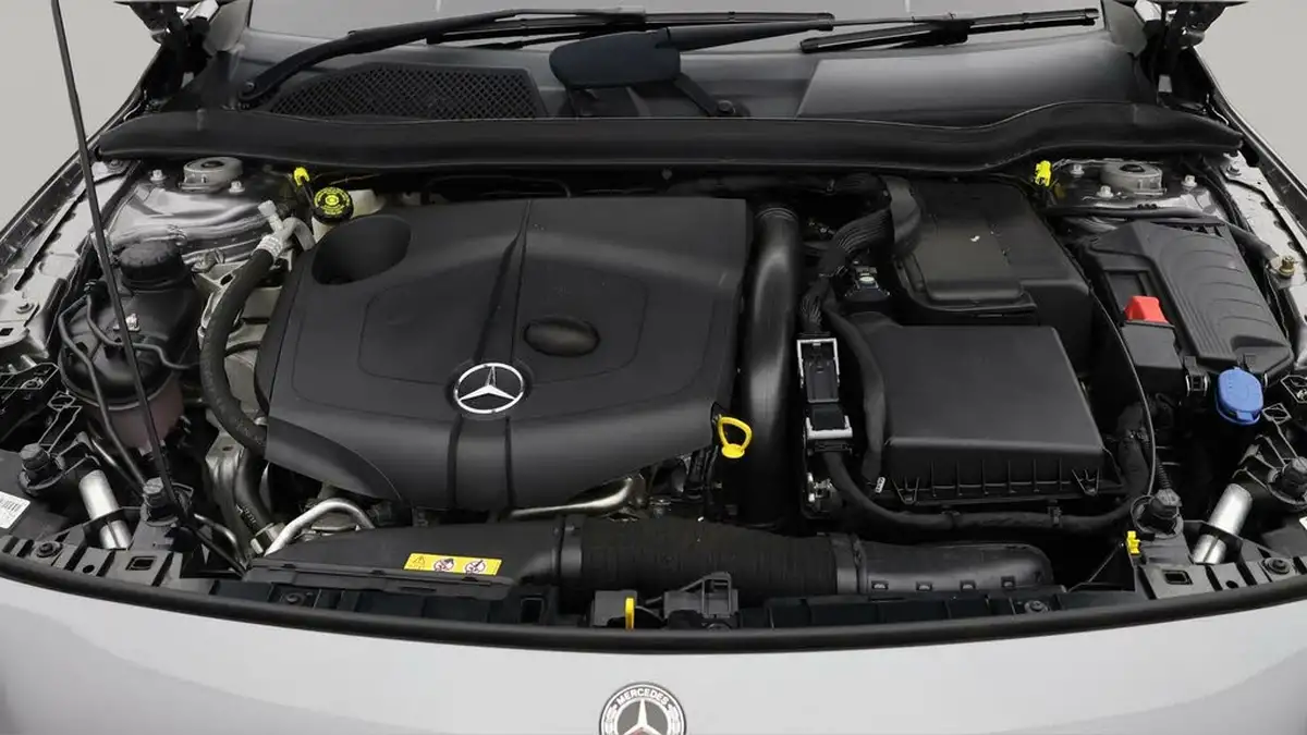 2018-mercedes-benz-gla-class-21d-gla-220d-sport-177ps-executivess-big-18