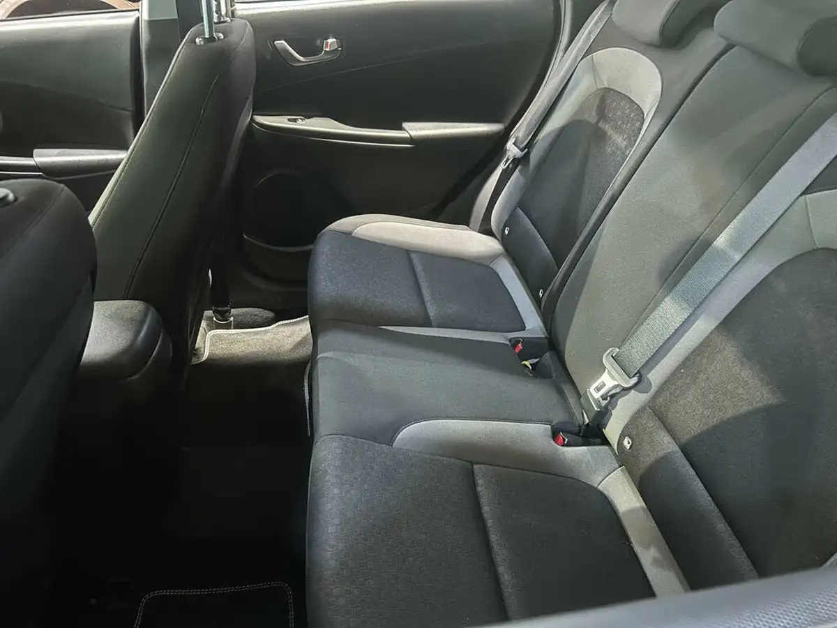 2020-hyundai-kona-10-t-gdi-play-big-18
