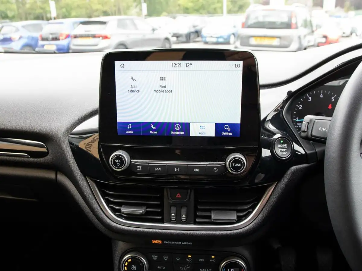 2019-ford-fiesta-10t-titanium-125ps-5d-big-24