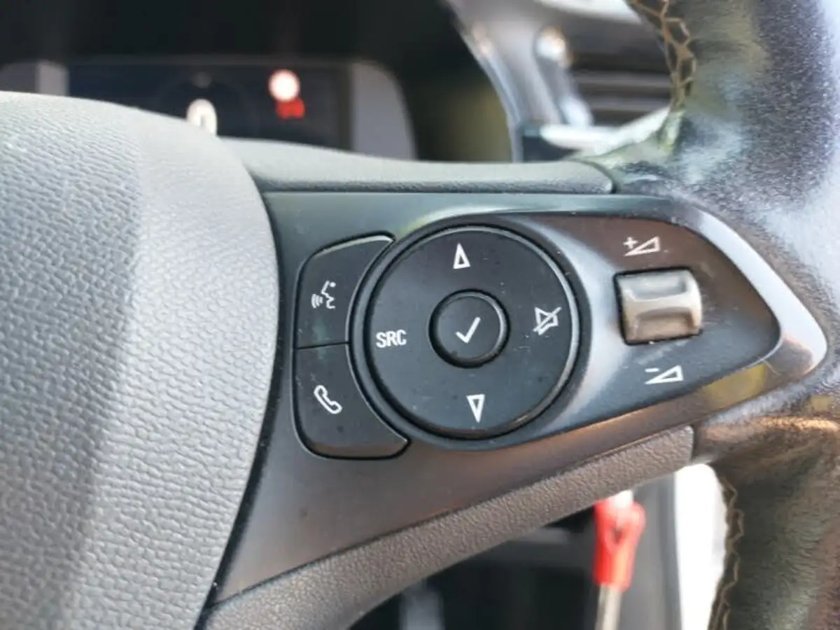 2021-vauxhall-corsa-12i-elite-nav-big-12