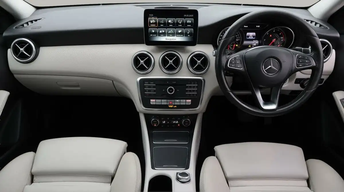 2018-mercedes-benz-a-class-15d-a180d-sport-109ps-executivess-hatchback-5d-7g-dct-big-13