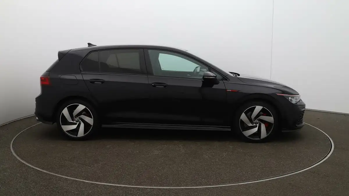 2022-volkswagen-golf-20-tsi-gti-dsg-big-49
