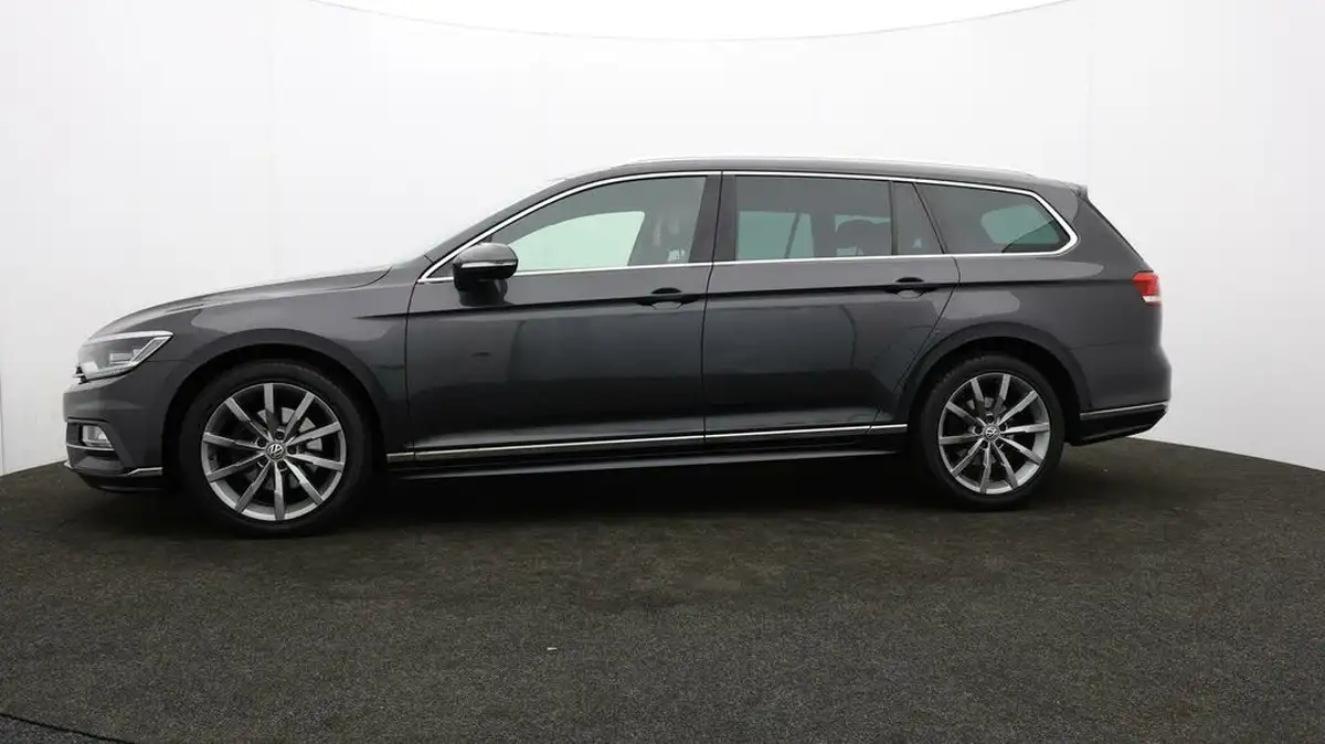 2018-volkswagen-passat-20tdi-r-line-150ps-ss-estate-5d-dsg-big-65