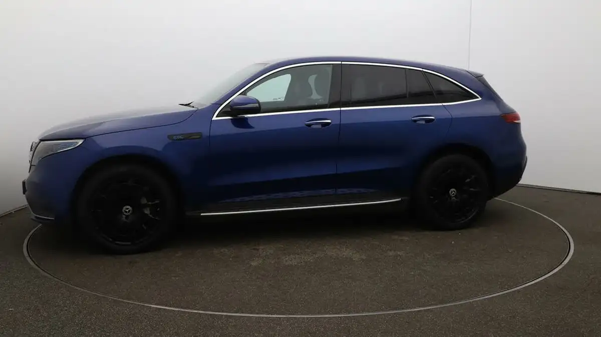 2021-mercedes-benz-eqc-e-eqc-400-amg-line-big-65