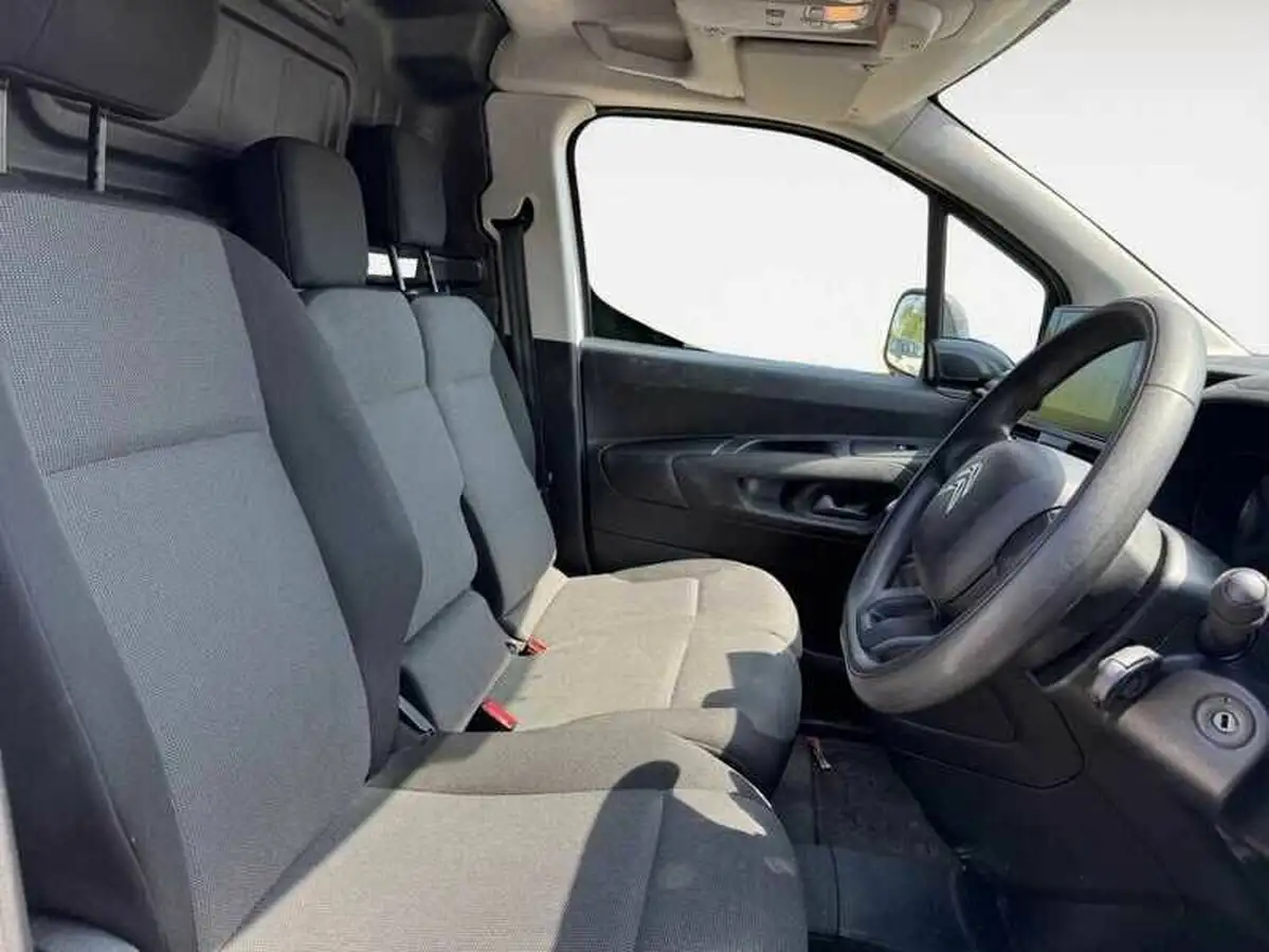 2020-citroen-berlingo-15bluehdi-1000-enterprise-100pseu6dt-e-ss-panel-big-3
