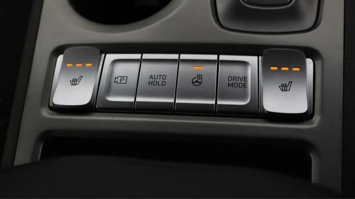2021-hyundai-kona-e-premium-204ps-64kwh-7kw-obc-big-22