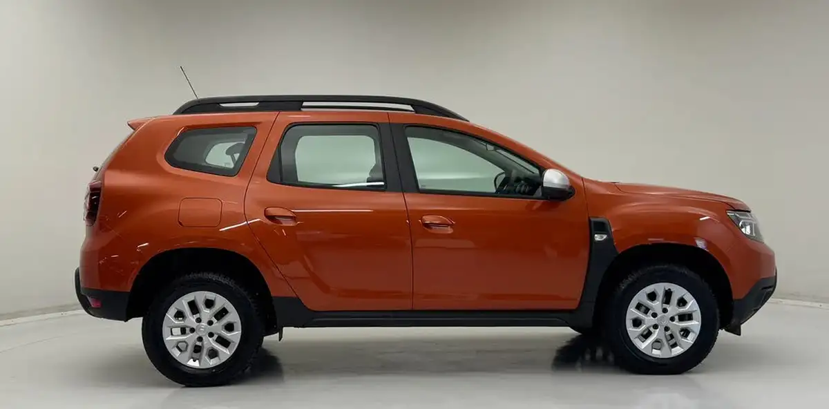 2022-dacia-duster-13-tce-comfort-130hpeu6d-4x2-window-van-big-4