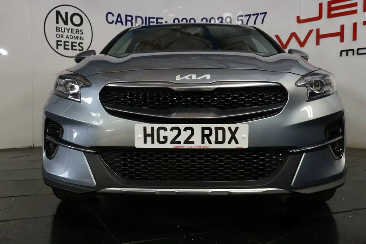 2022-kia-xceed-10-t-gdi-connect-big-10