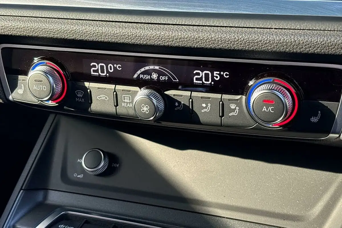 2022-audi-q3-20-40-tfsi-black-edition-station-wagon-big-37