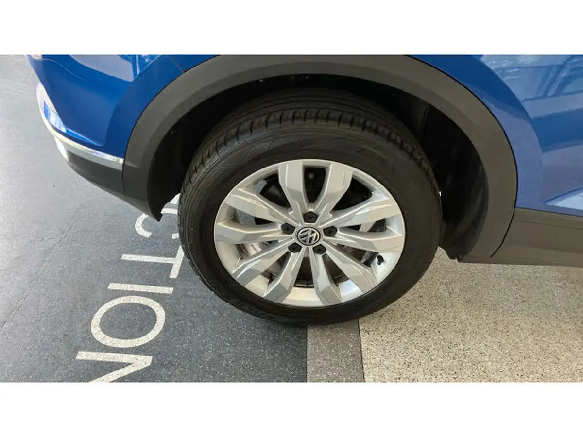 2019-volkswagen-t-roc-16tdi-se-big-24