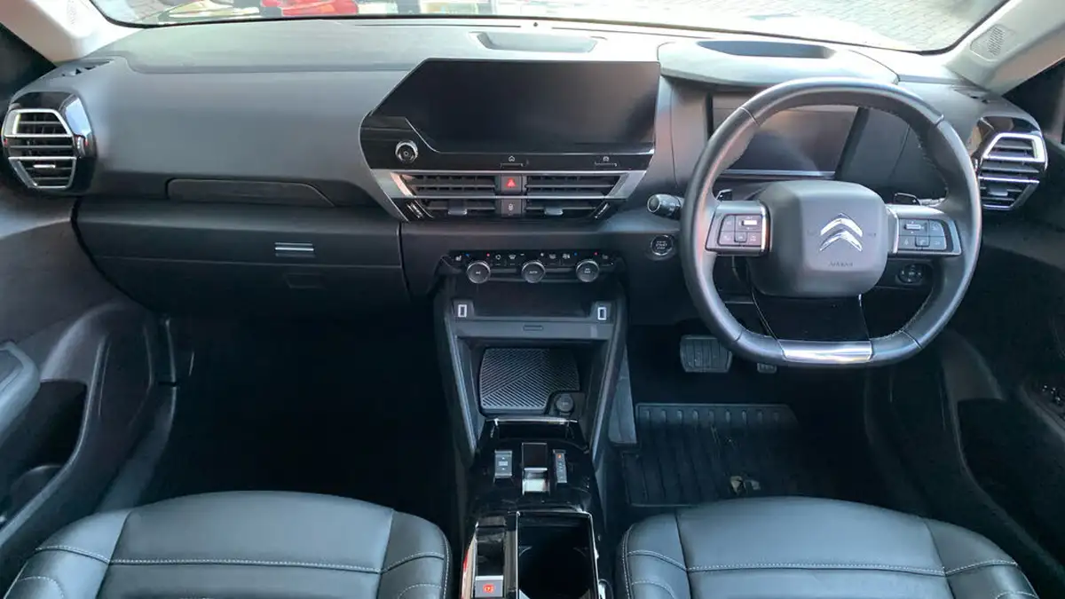 2021-citroen-c4-12-puretech-shine-plus-155ps-big-3
