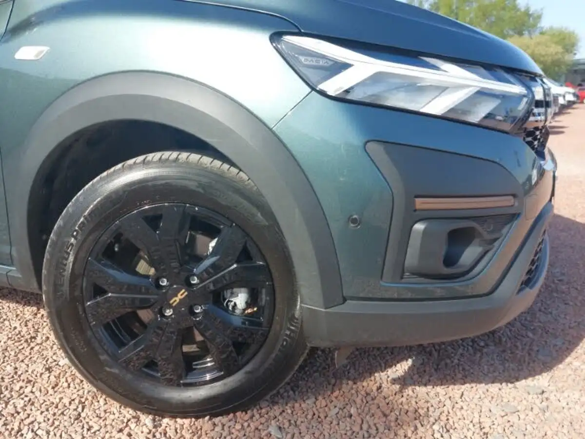 2024-dacia-jogger-16-tce-extreme-big-8