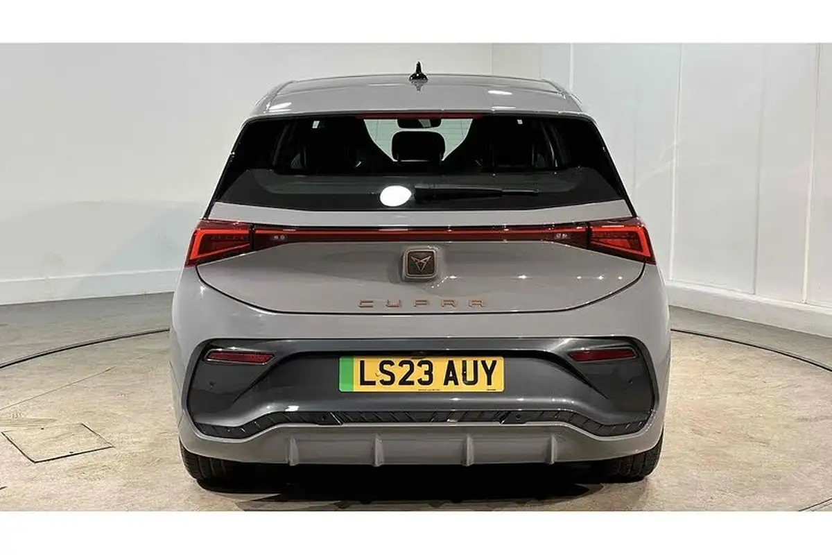 2023-cupra-born-e-v1-204ps-big-9
