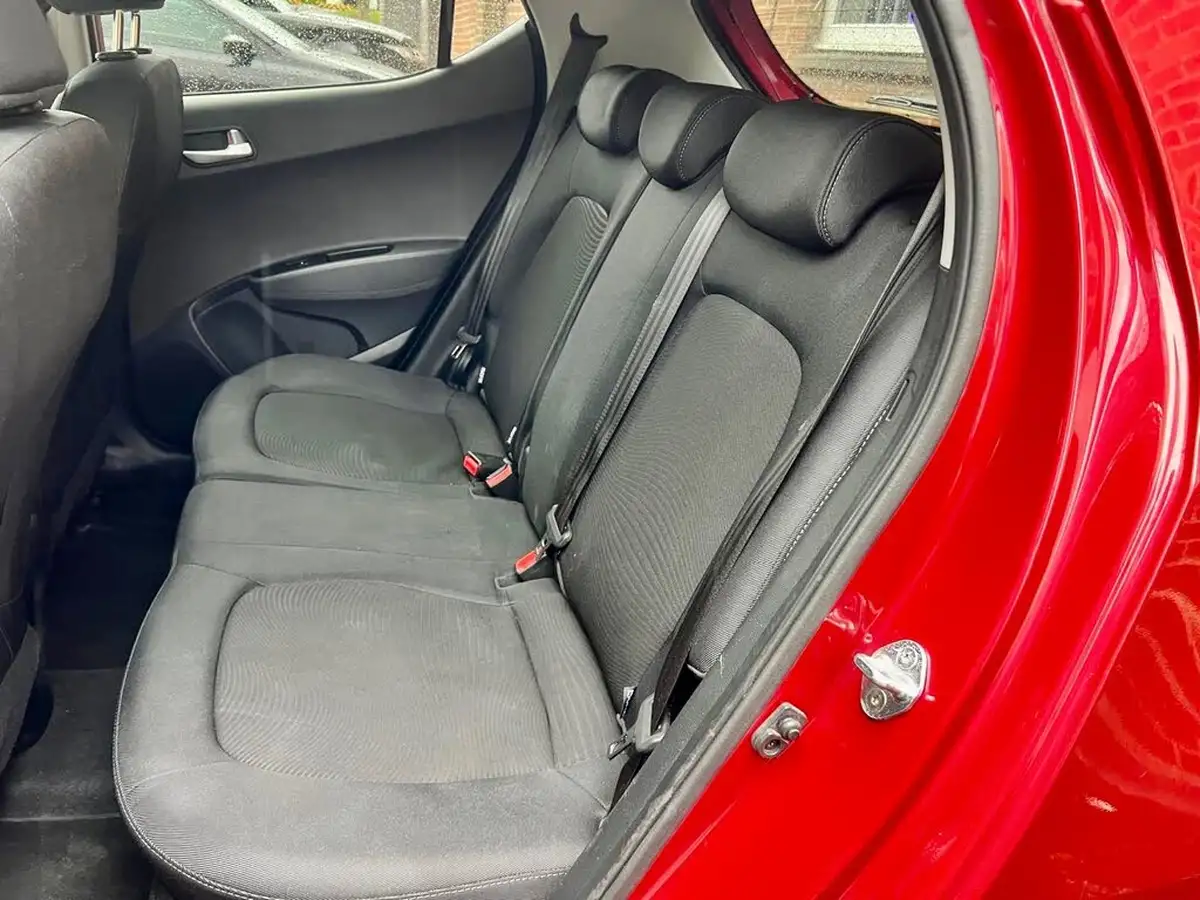 2017-hyundai-i10-10-premium-big-55