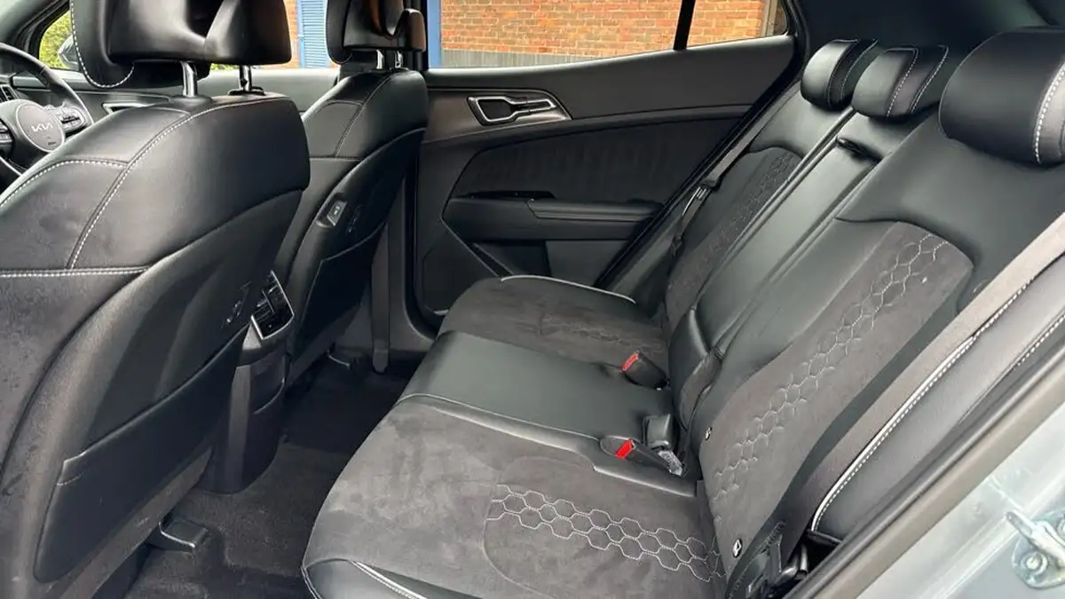 2024-kia-sportage-16-t-gdi-gt-line-157bhp-48v-dct-big-8