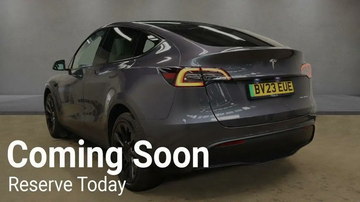 2023-tesla-model-y-e-long-range-big-2