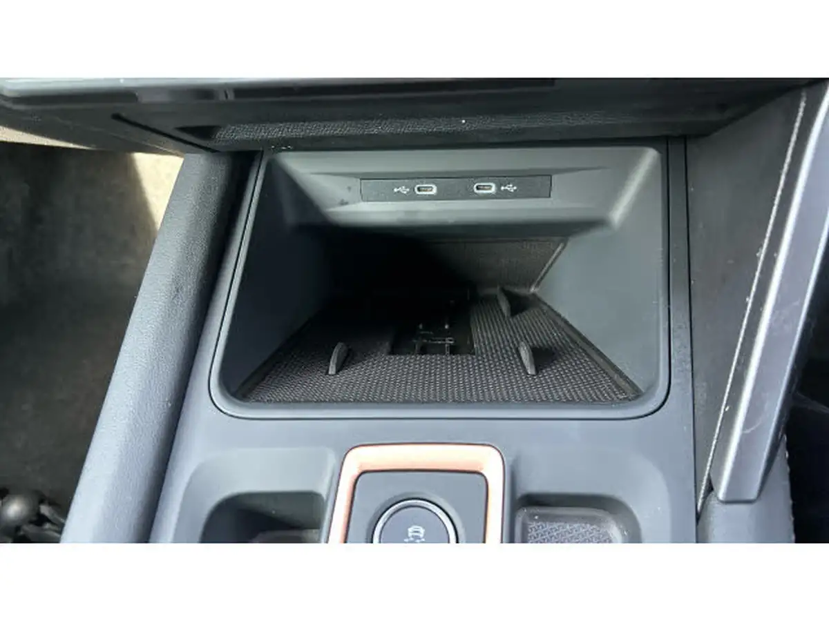 2025-cupra-leon-nf-15-tsi-v2-hatchback-big-30