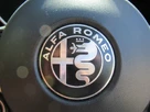 2019-alfa-romeo-giulia-20-veloce-small-32