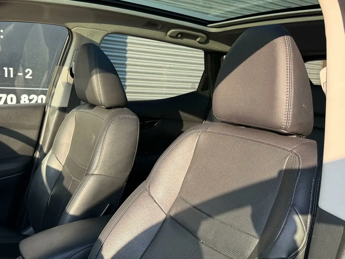 2016-nissan-qashqai-16dci-tekna-4x4-big-62