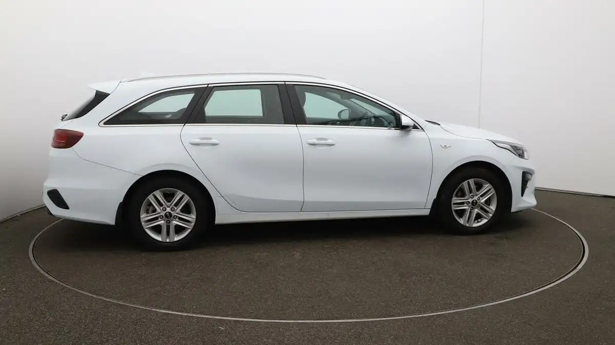 2019-kia-ceed-16crdi-2-eco-sportswagon-big-48