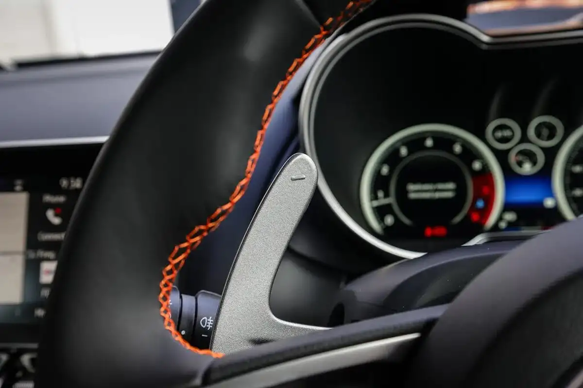2024-alpine-a110-18-t-s-big-32