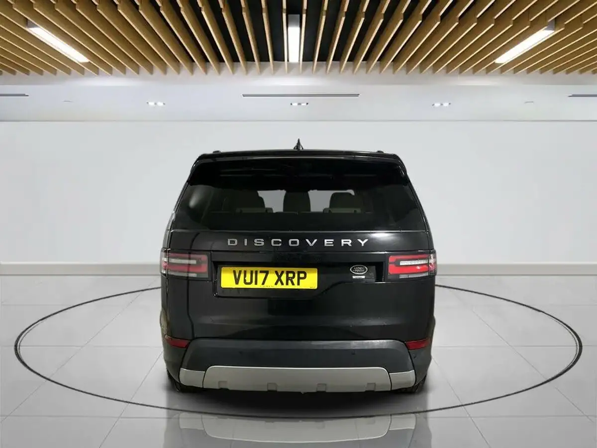 2017-land-rover-discovery-20sd4-hse-240ps-awd-station-wagon-5d-auto-big-6