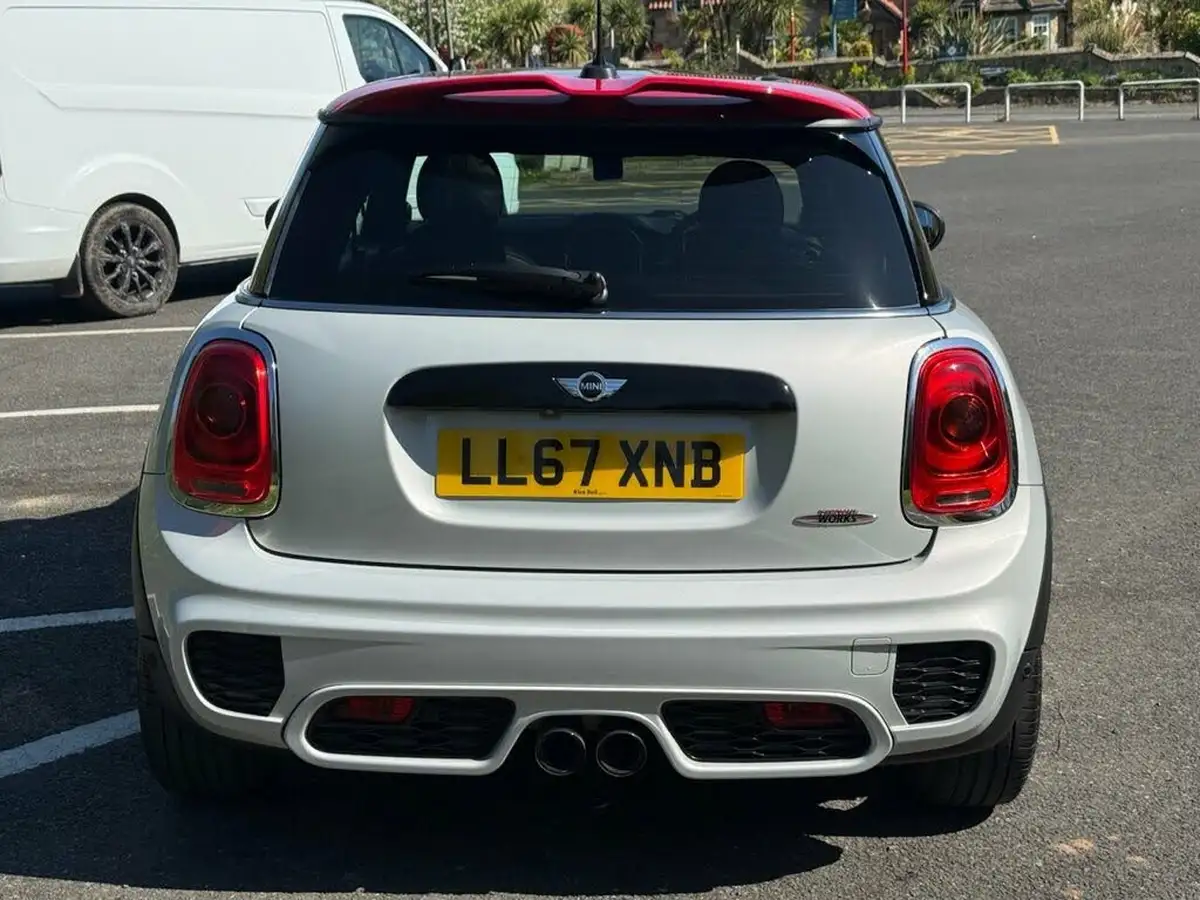 2017-mini-cooper-20-cooper-jcw-sport-auto-big-15