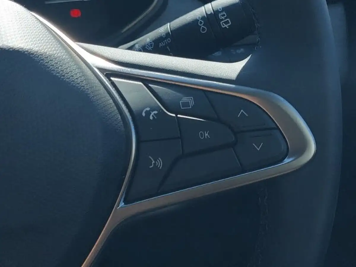 2024-renault-clio-16-evolution-big-17