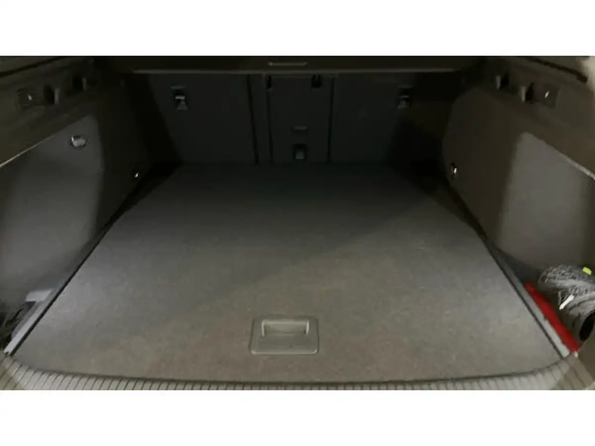 2025-volkswagen-id7-e-pro-match-interior-pack-tourer-big-19