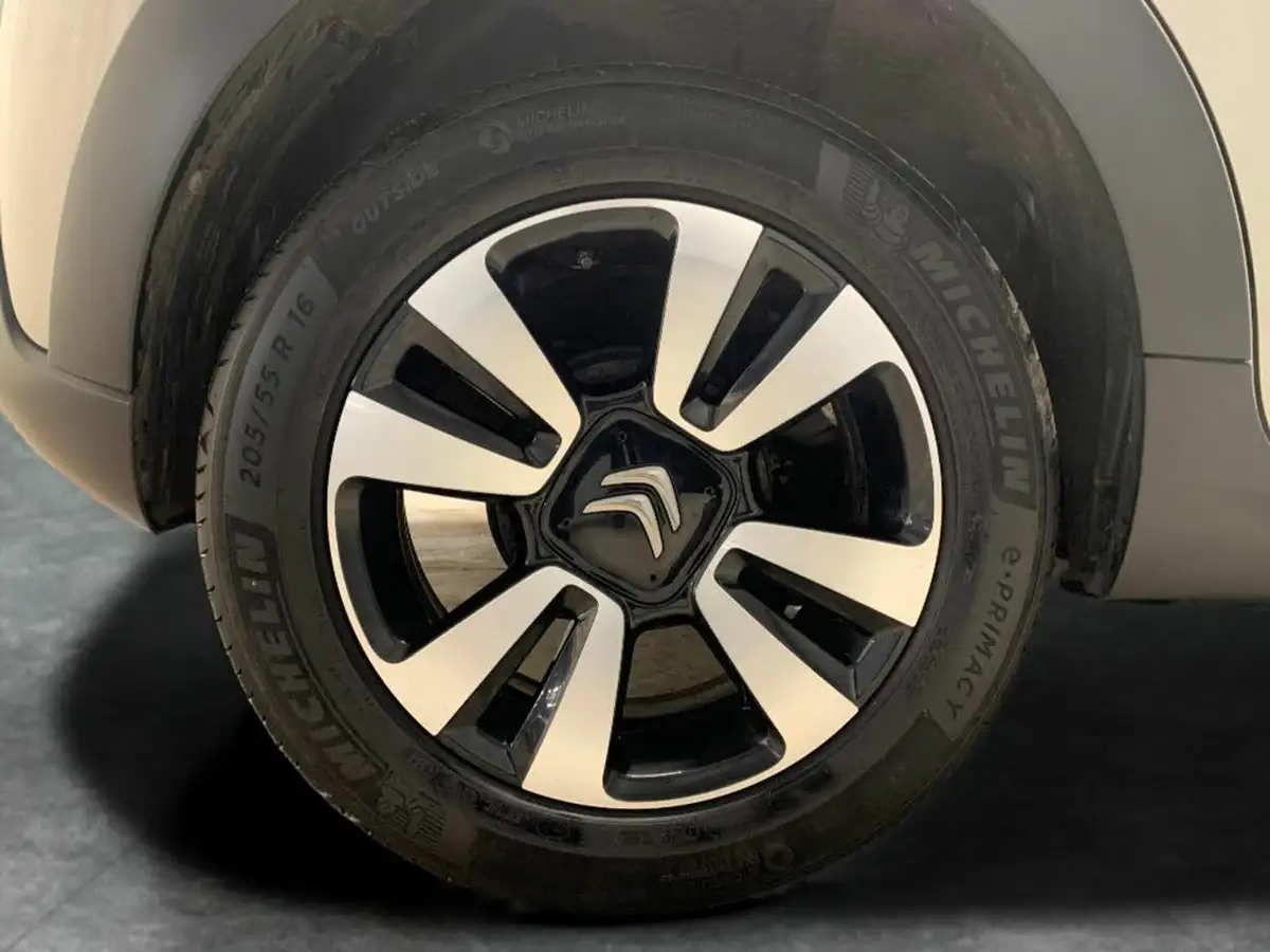 2022-citroen-c3-12-puretech-c-series-big-28